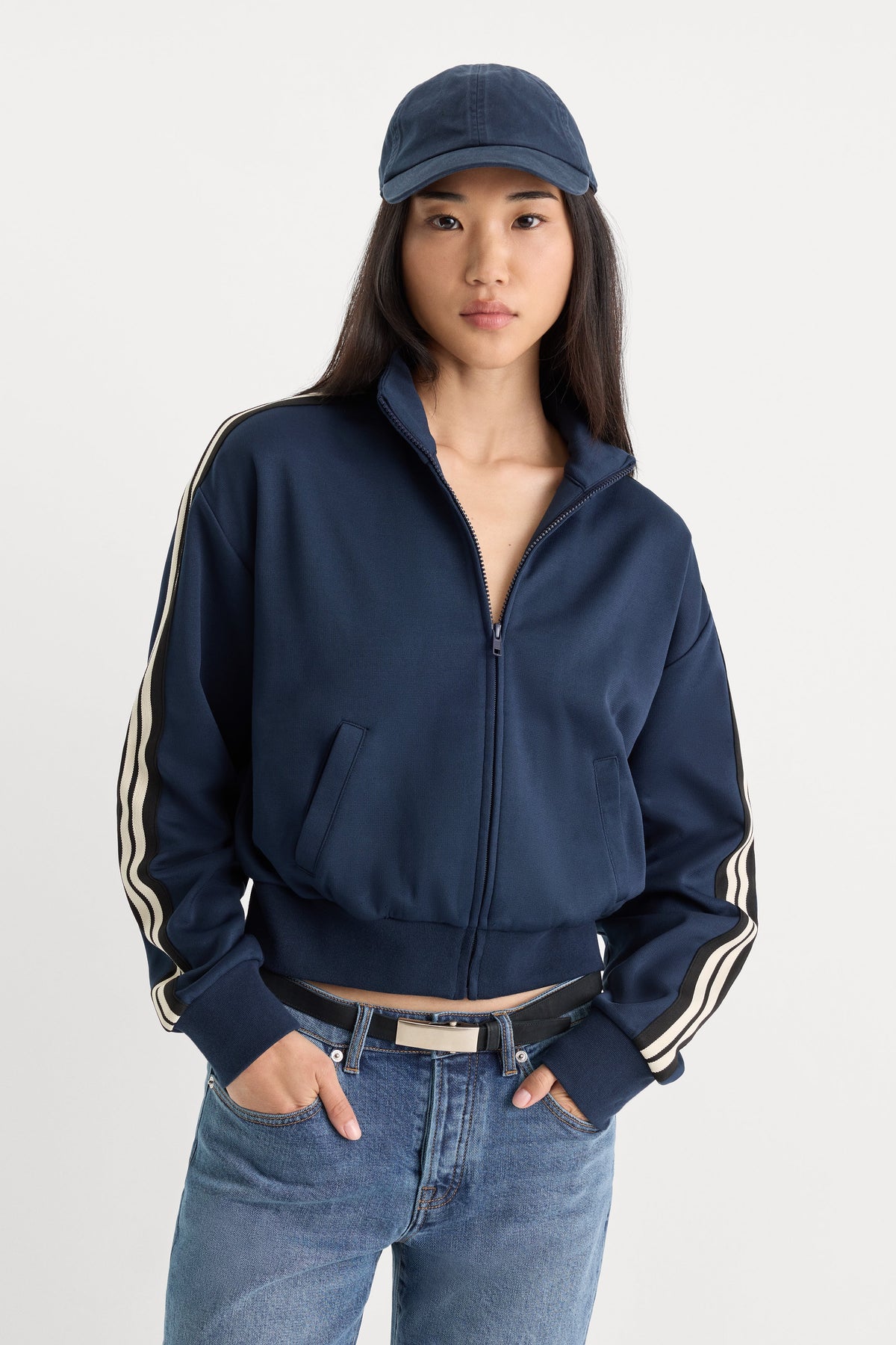 THE TRACK JACKET NEW NAVY