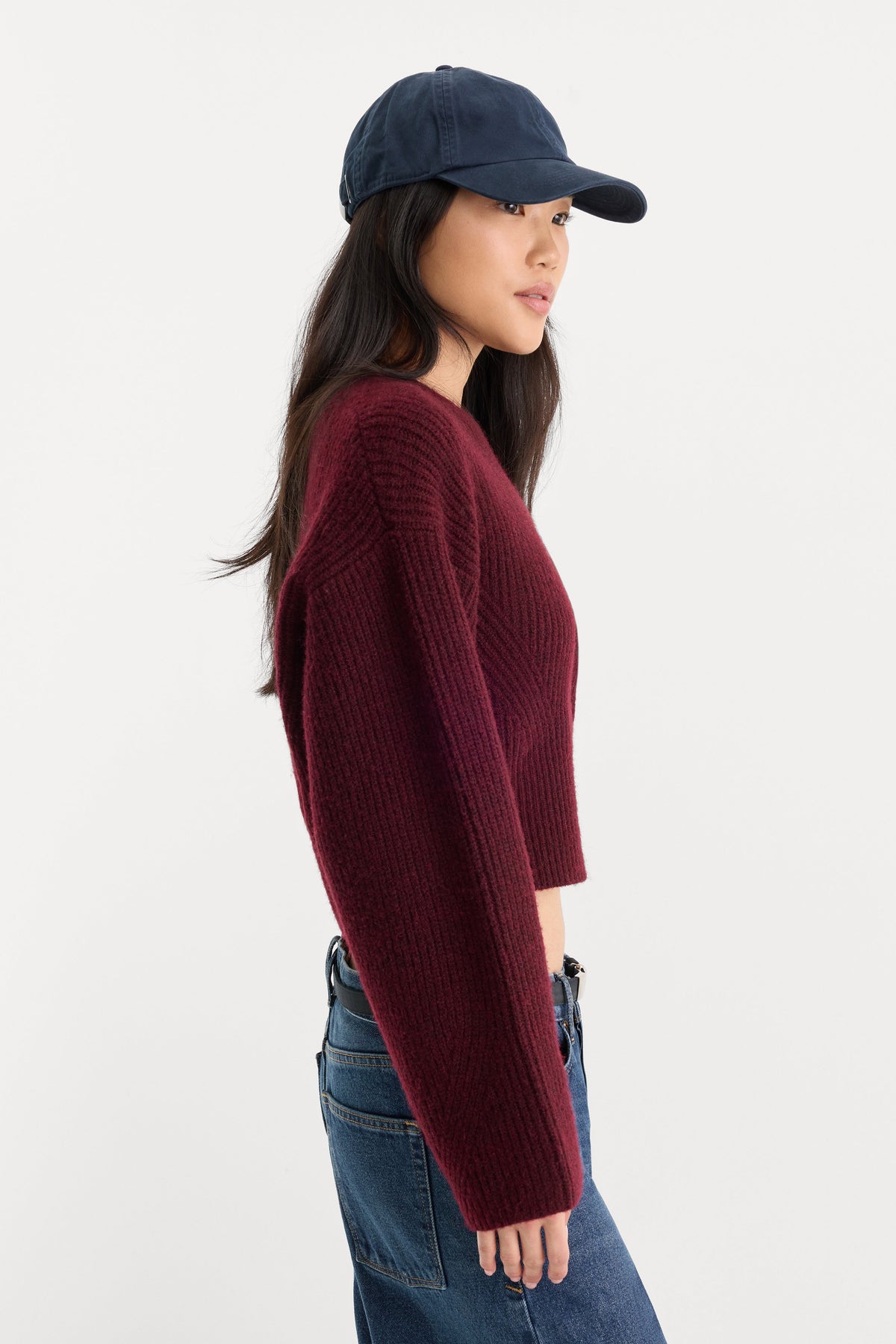 THE CHUNKY KNIT SWEATER BERRY NOIR