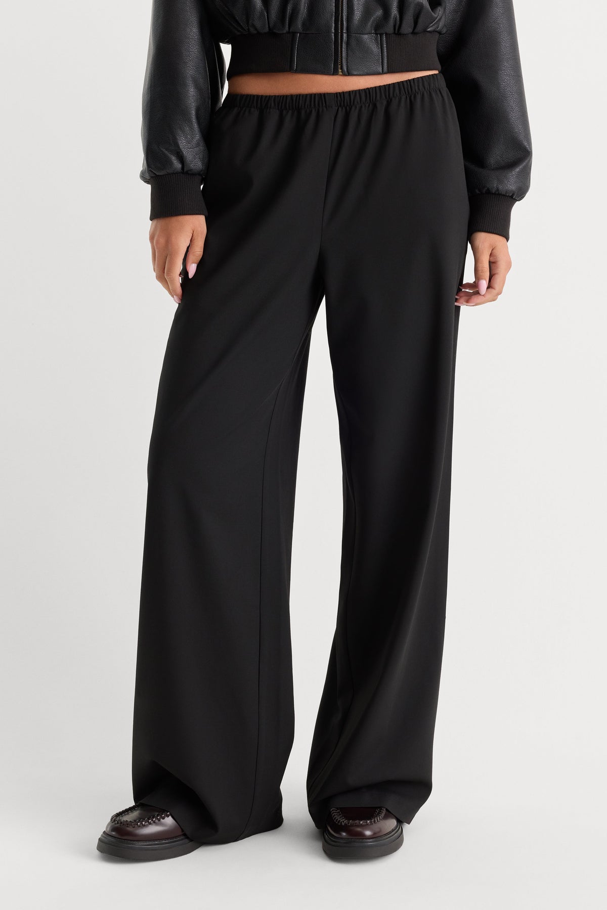 THE PULL ON TROUSER BLACK001