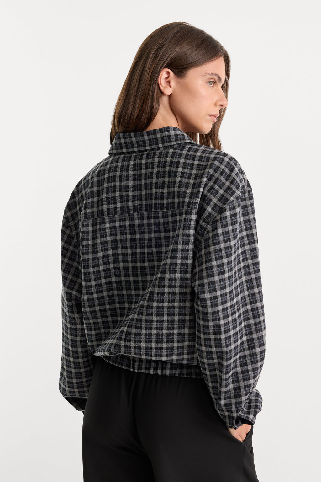 THE LIGHTWEIGHT BOMBER JACKET CHARCOAL PLAID