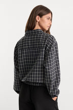 THE LIGHTWEIGHT BOMBER JACKET CHARCOAL PLAID