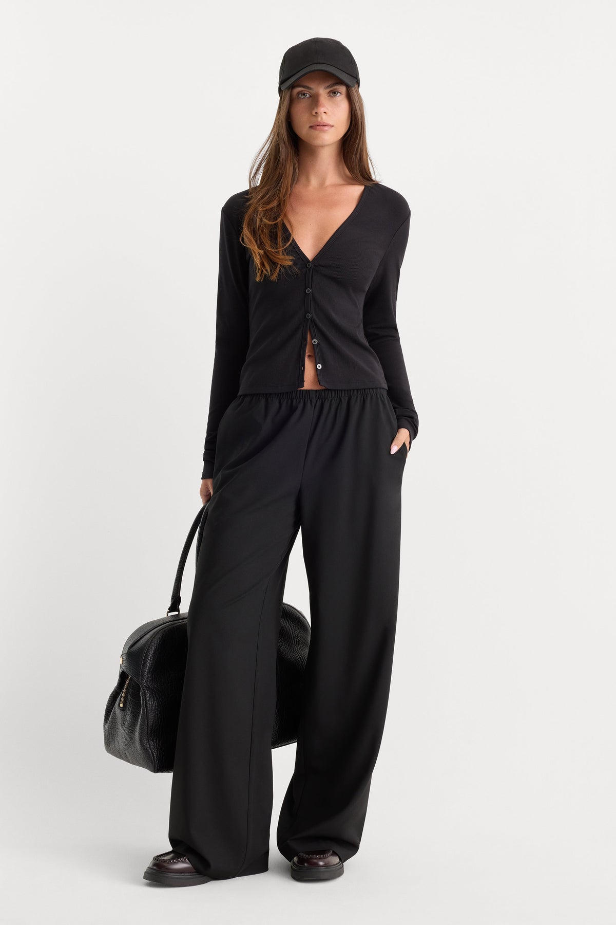 THE RIB V NECK CARDIGAN BLACK