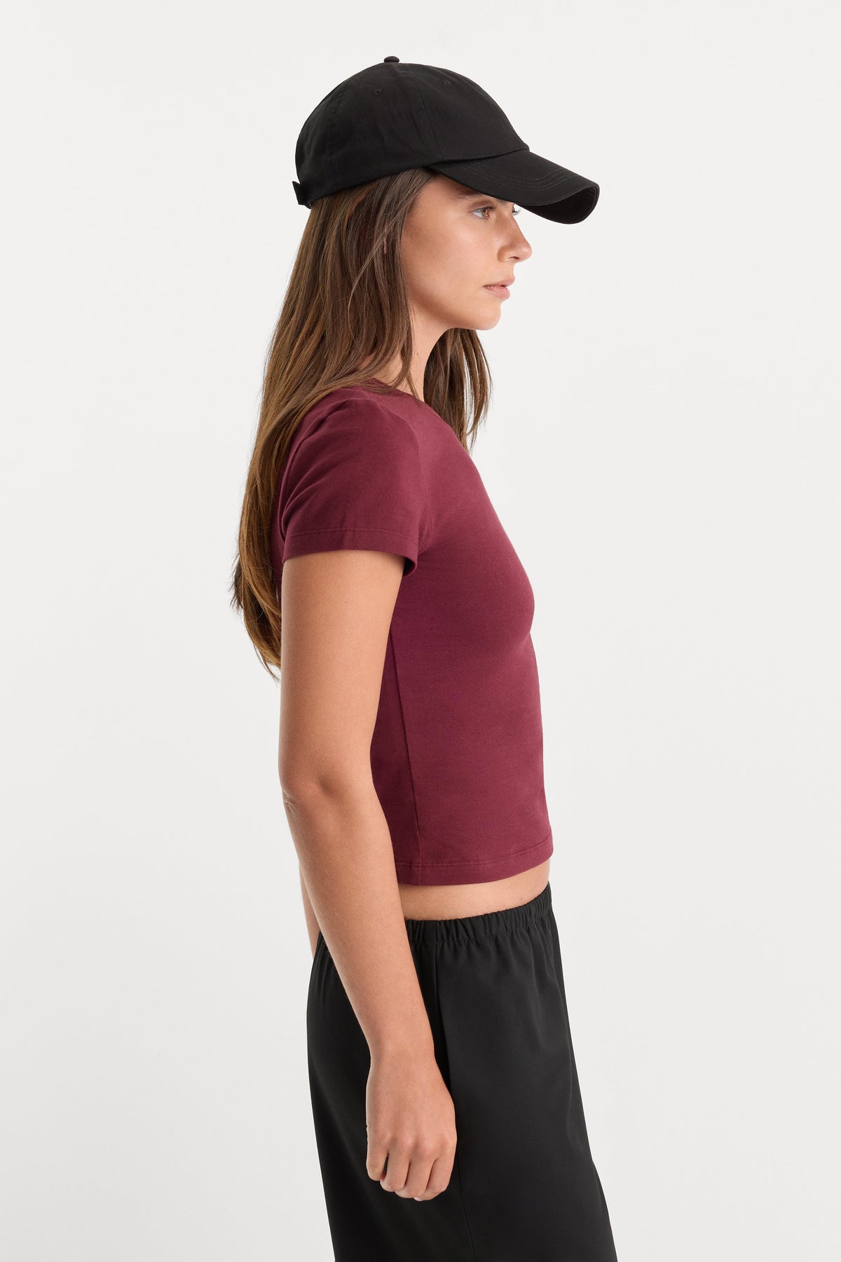 THE BABY TEE BERRY NOIR
