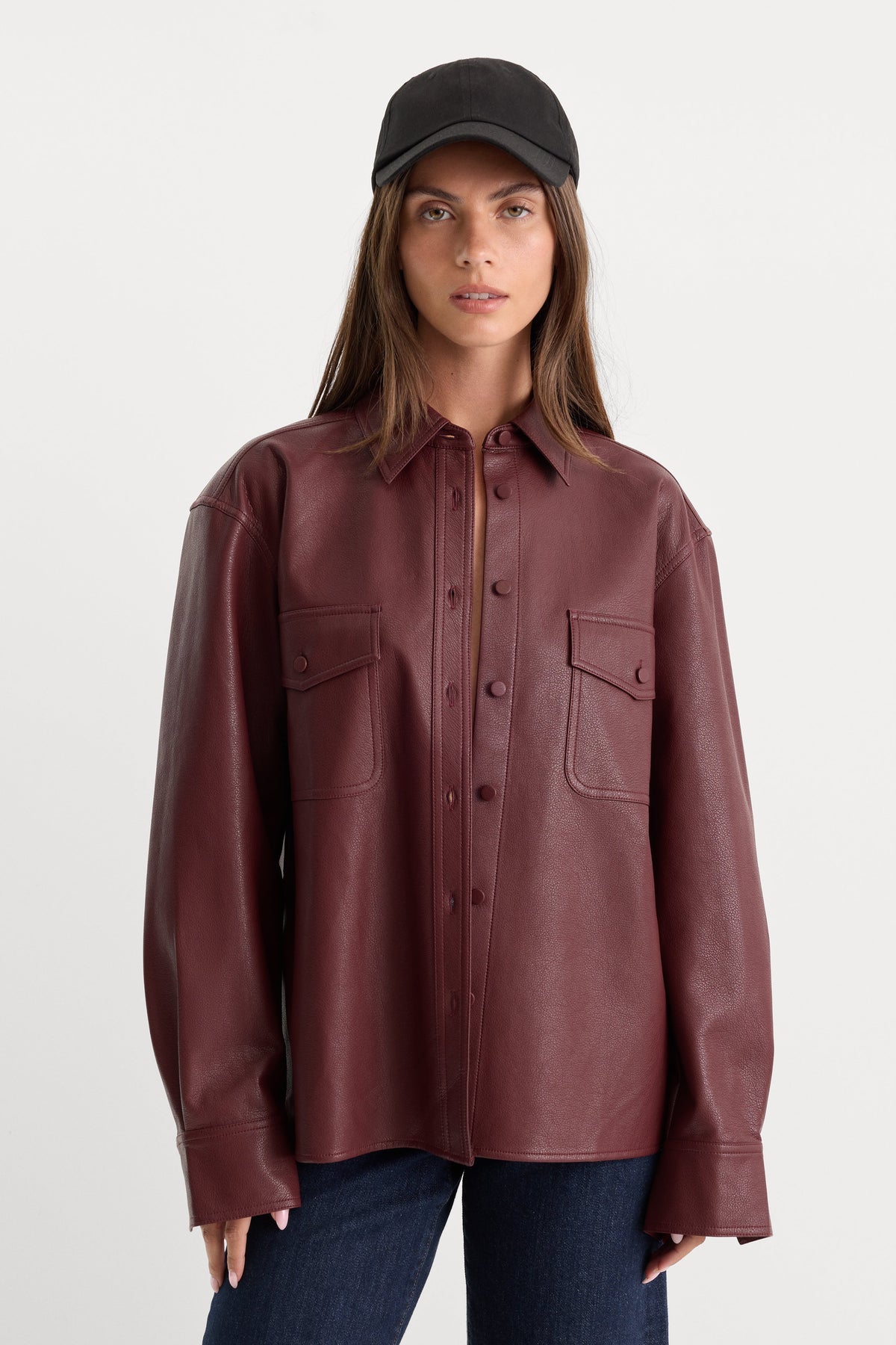 THE BETTER THAN LEATHER CLASSIC SHIRT BERRY NOIR