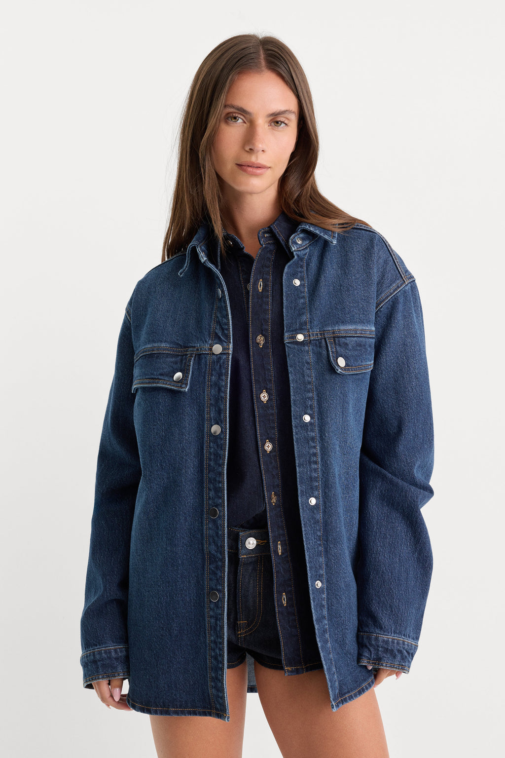THE DENIM OVERSHIRT BOUNCE