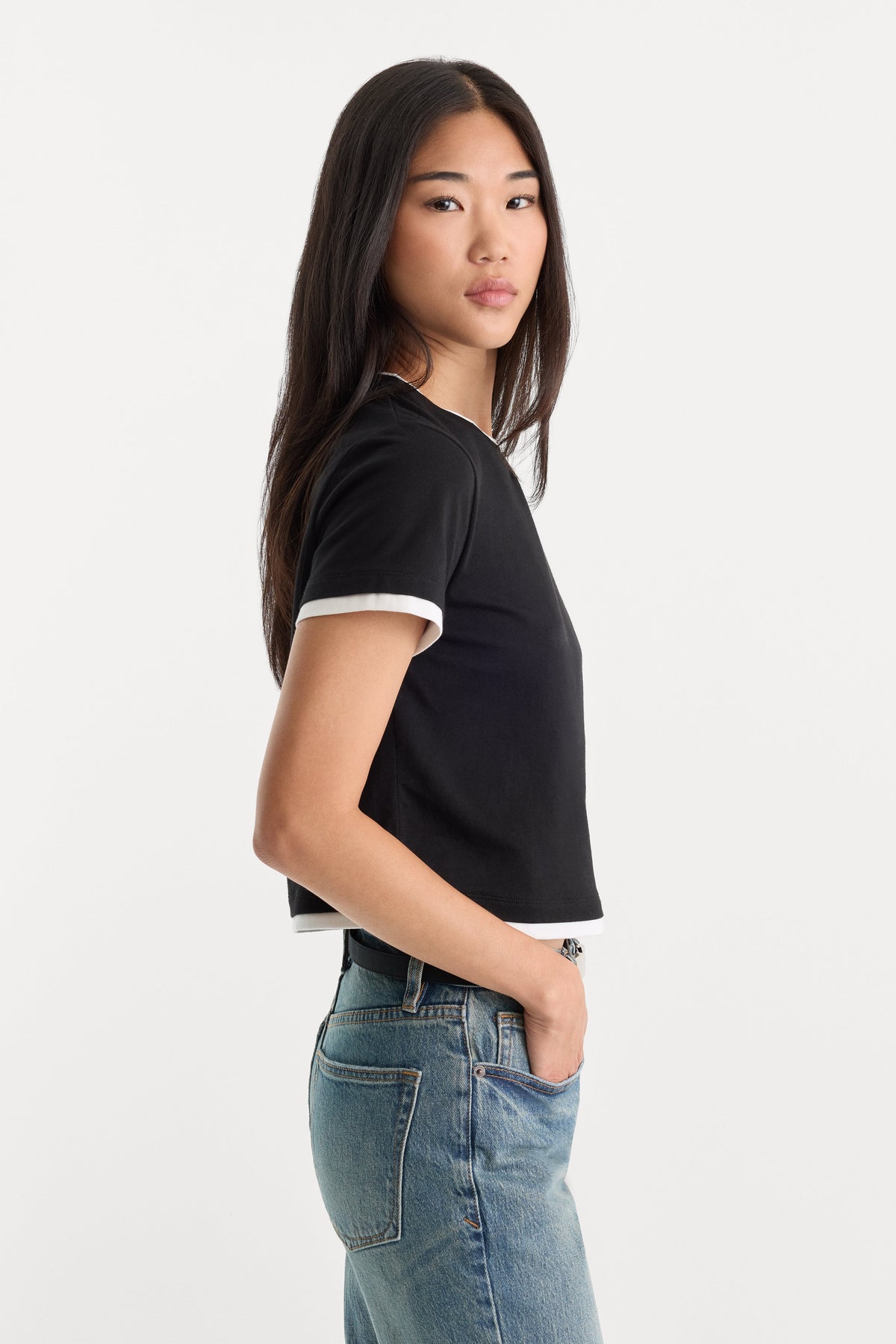 THE LAYERED TEE BLACK