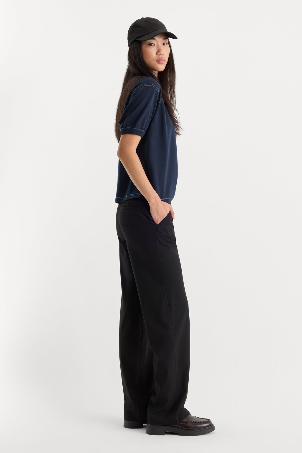 THE LOW RISE STRAIGHT LEG TROUSER BLACK001