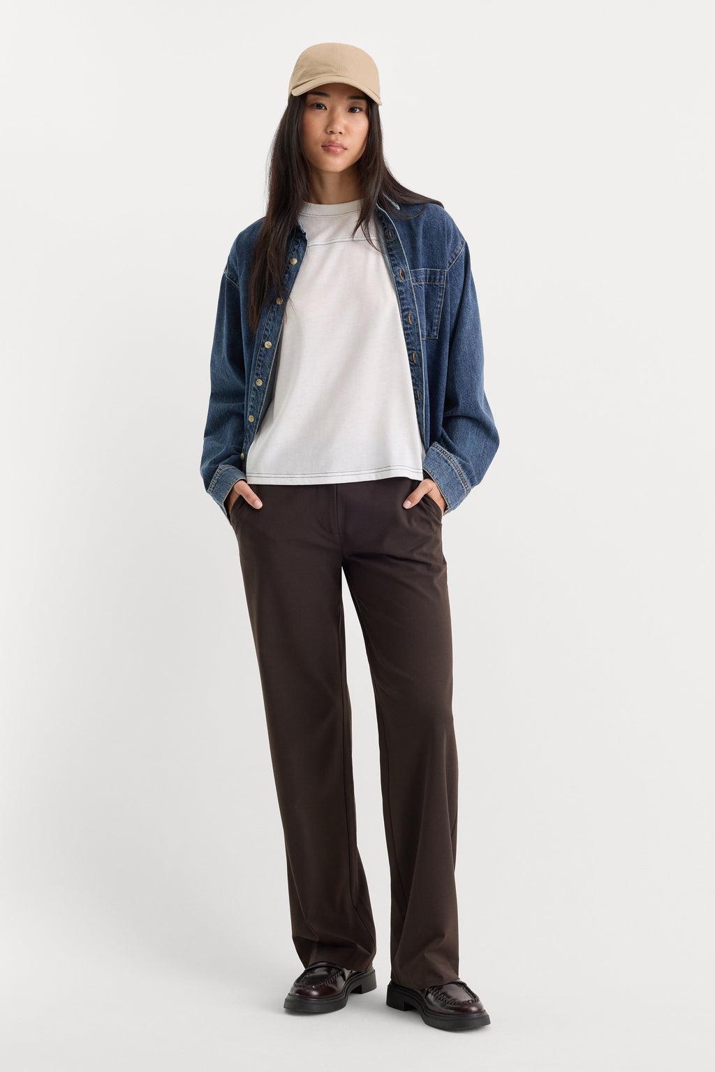 THE LOW RISE STRAIGHT LEG TROUSER ESPRESSO