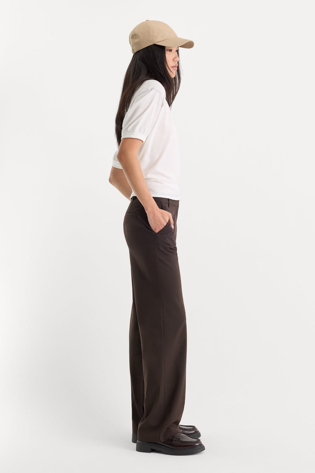 THE LOW RISE STRAIGHT LEG TROUSER ESPRESSO