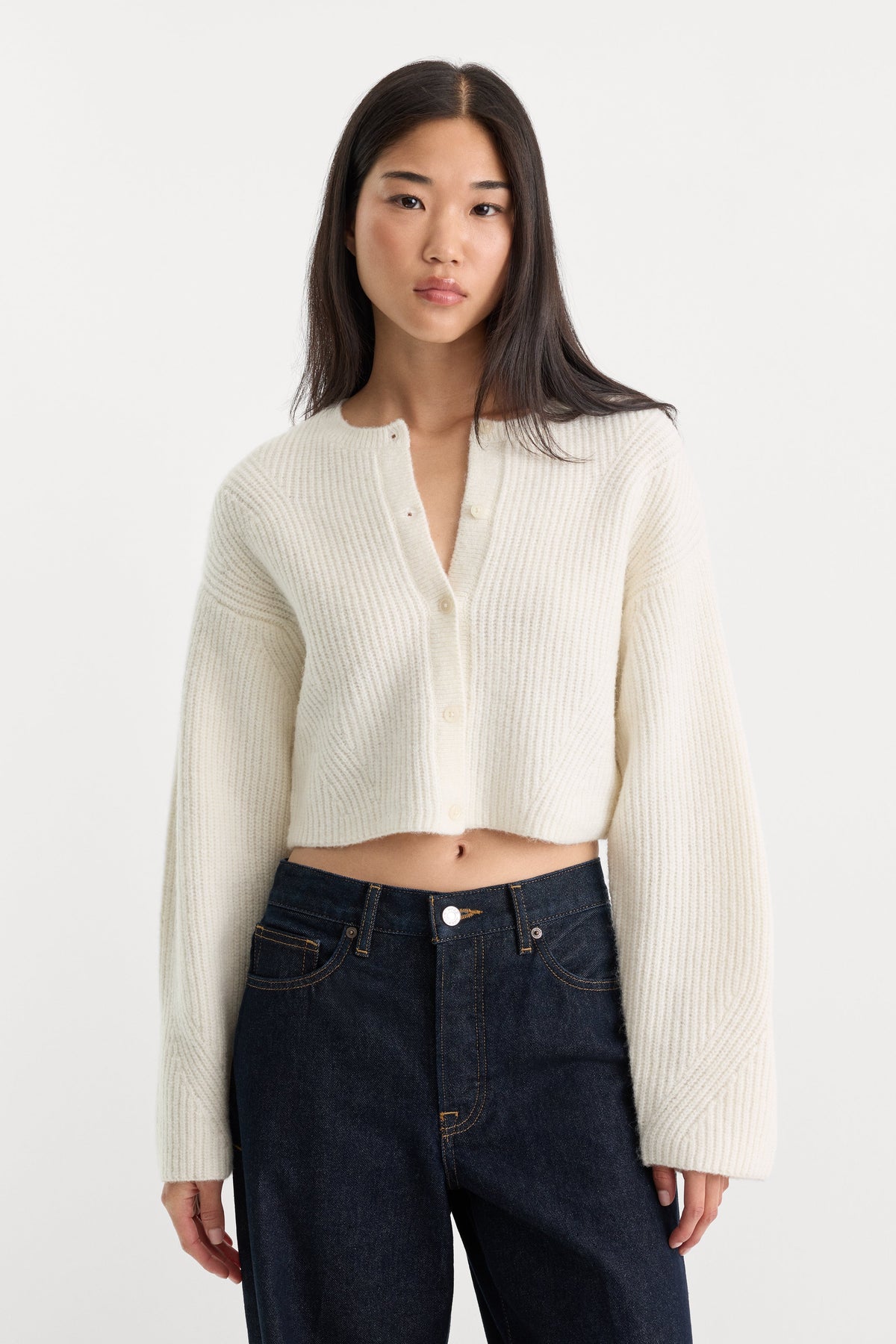 THE CHUNKY KNIT CARDIGAN CHALK