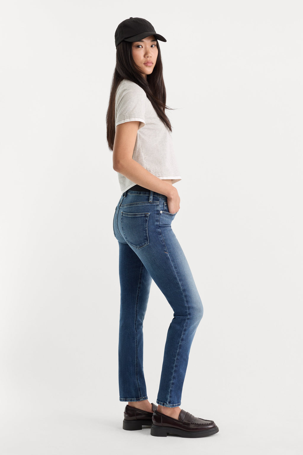 MID RISE CIGARETTE JEANS NEWCREST