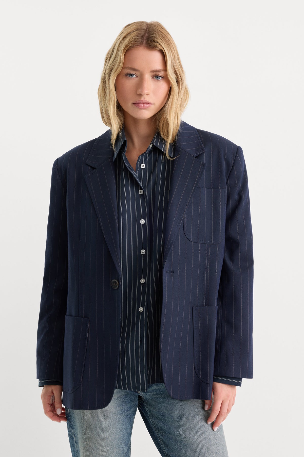 THE OVERSIZED BLAZER NAVY PINSTRIPE