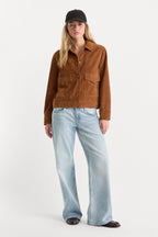 THE SUEDE BOXY JACKET CAFE CLAY