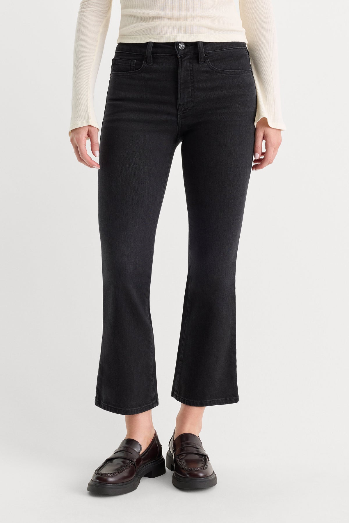 GOOD LEGS CROP MINI BOOT JEANS TYRE