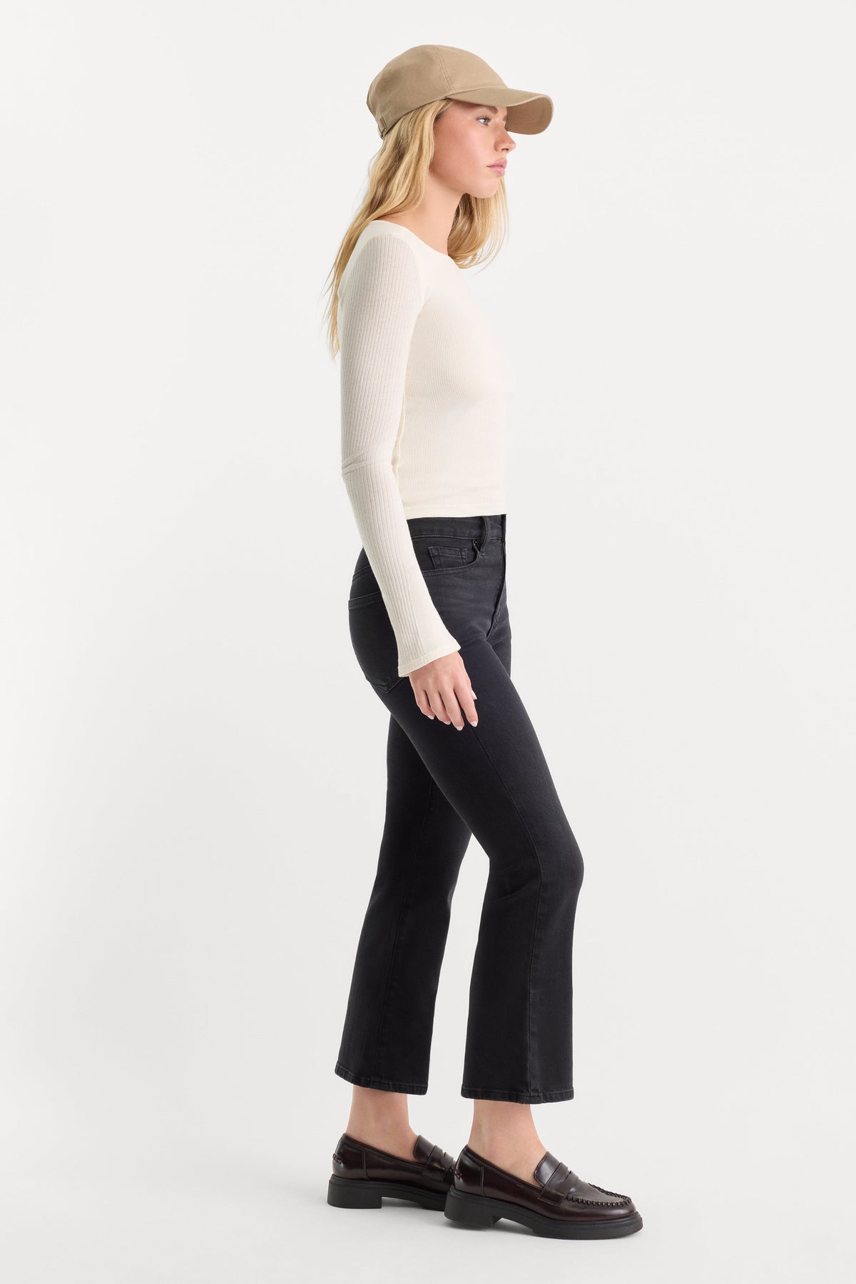 GOOD LEGS CROP MINI BOOT JEANS TYRE