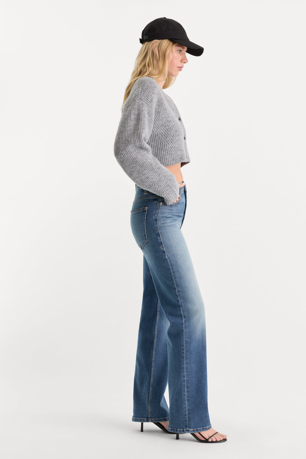GOOD TRUE STRAIGHT JEANS CRESTVIEW