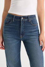 GOOD TRUE STRAIGHT JEANS LYRIC