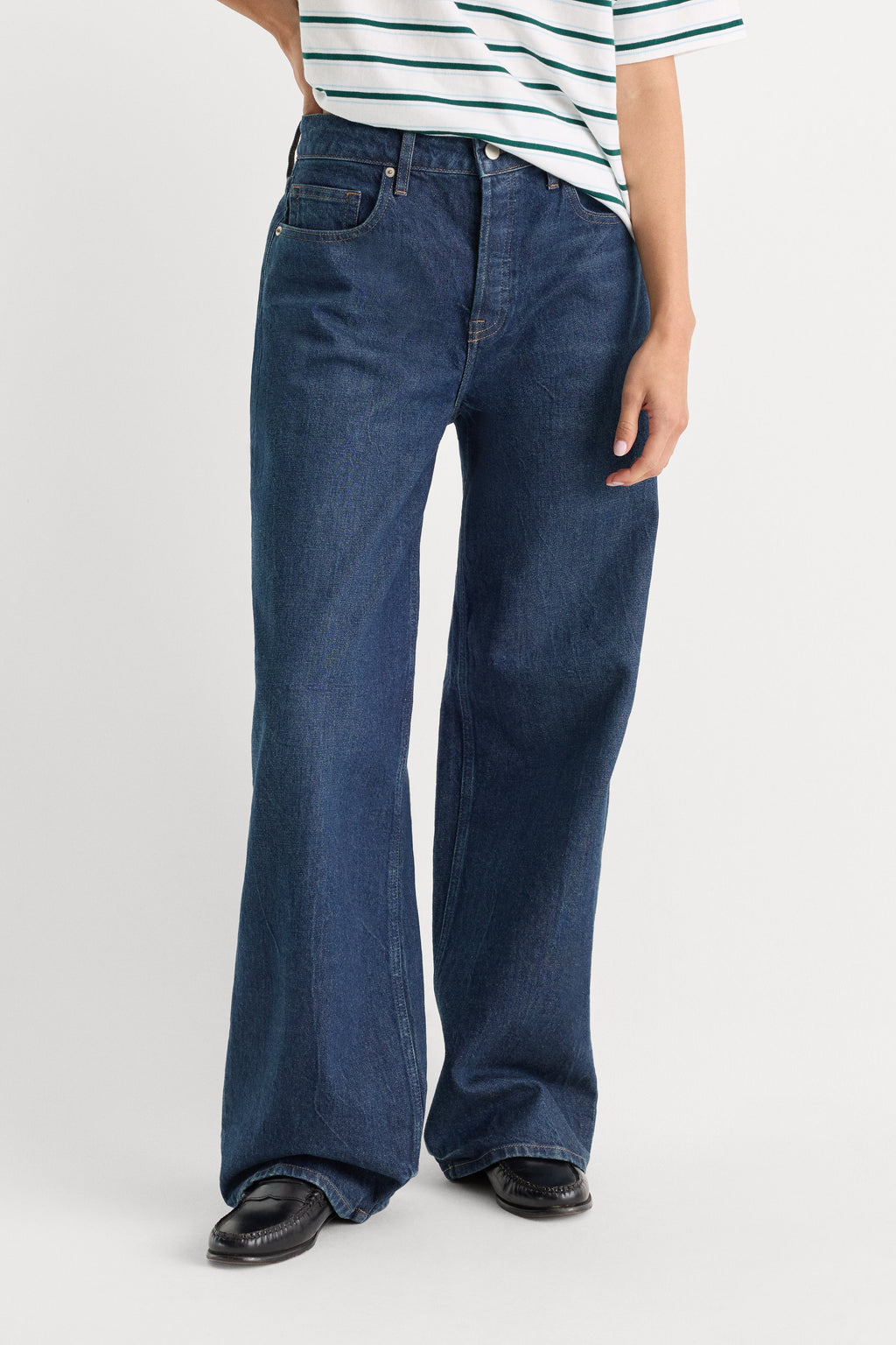 VINTAGE WIDE JEANS QUIRK