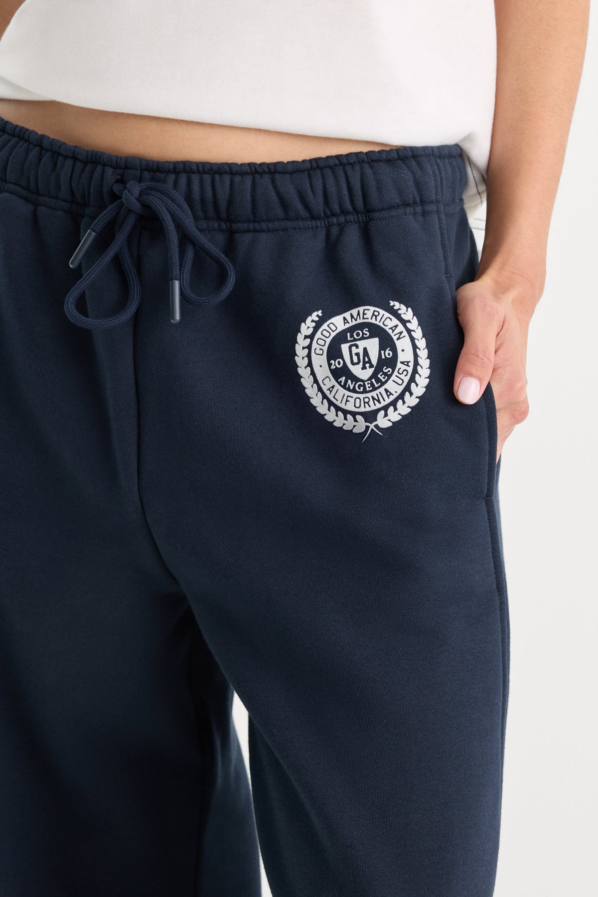 THE BRUSHED FLEECE SWEATPANT NEW NAVY