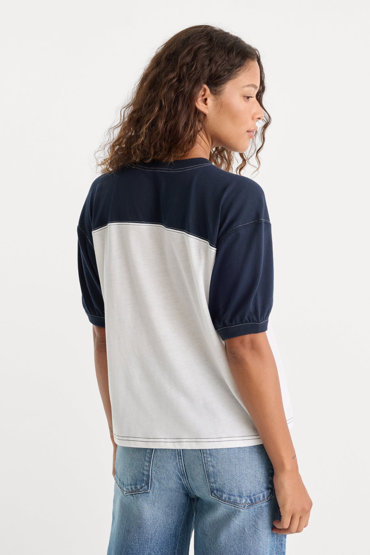 THE COLORBLOCK GYM TEE NAVY WITH CHALK