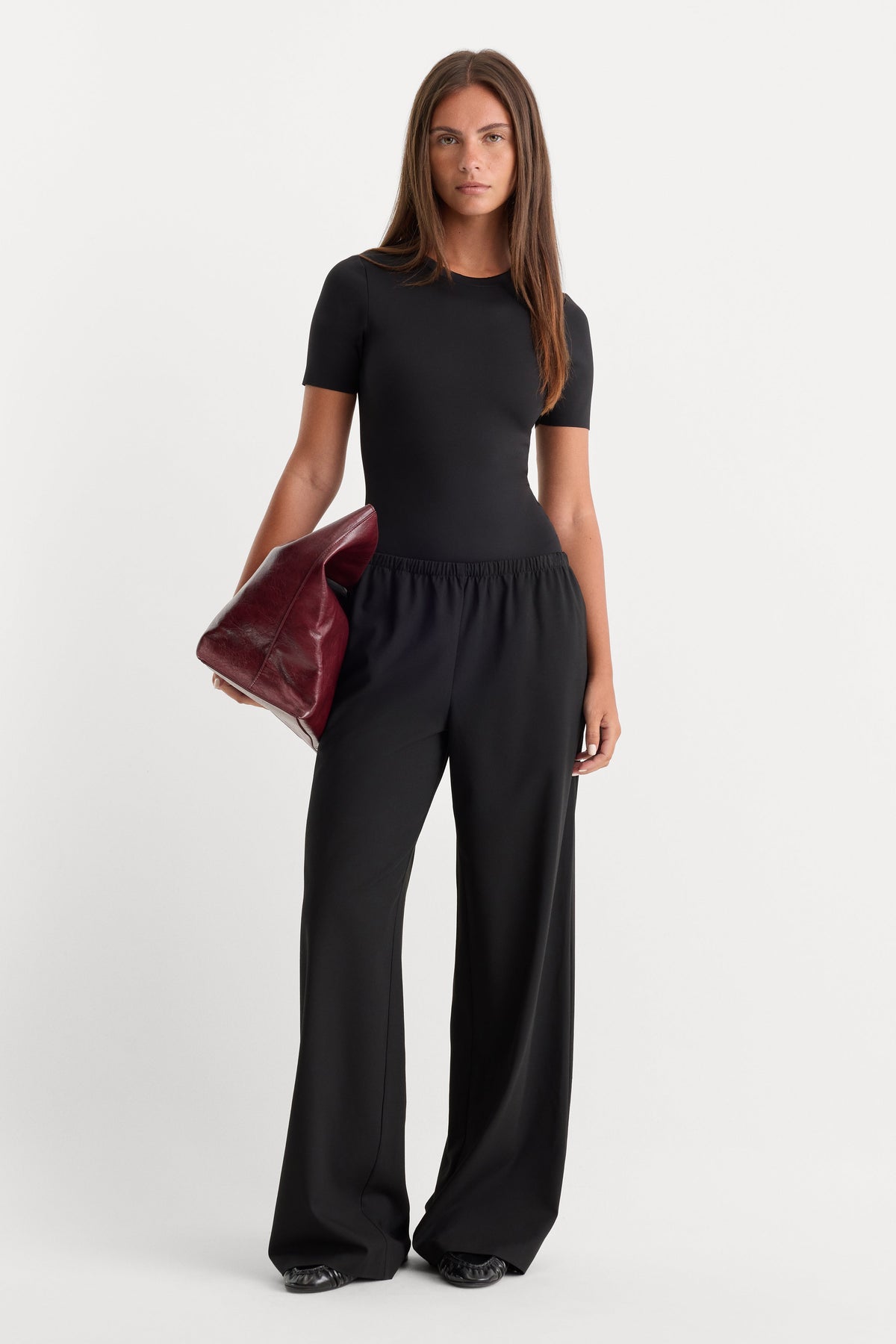 THE SCULPTING MODERN BODYSUIT BLACK