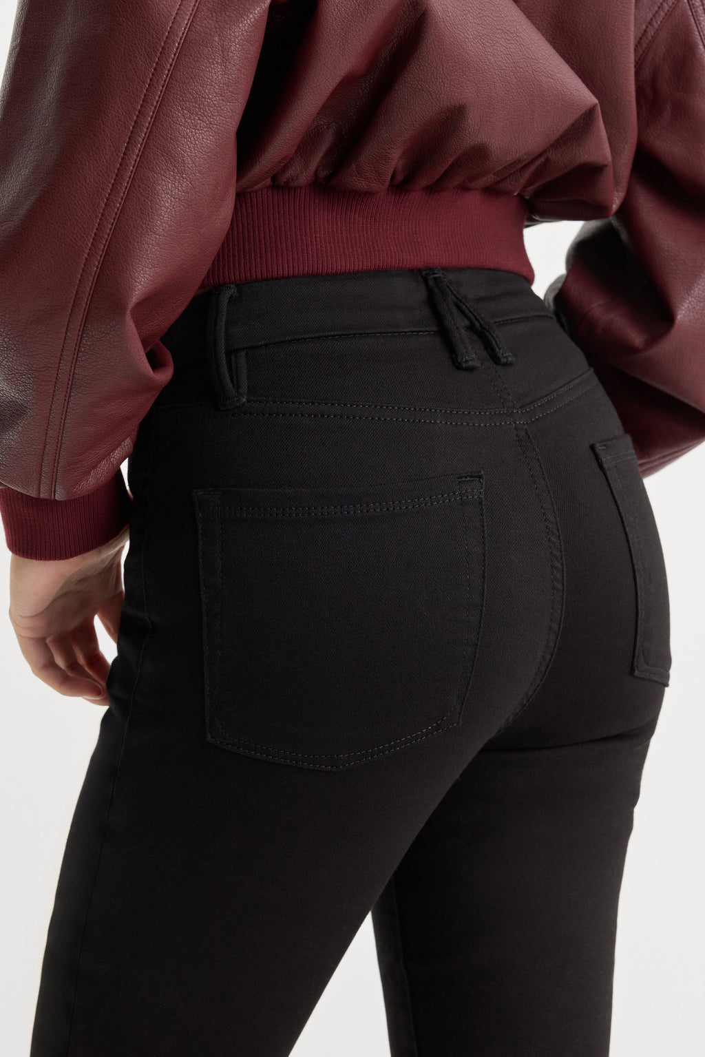 NEVER FADE BUTTON FRONT GOOD LEGS STRAIGHT JEANS BLACK001