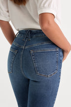 ALWAYS FITS GOOD CLASSIC BOOTCUT JEANS INDIGO446