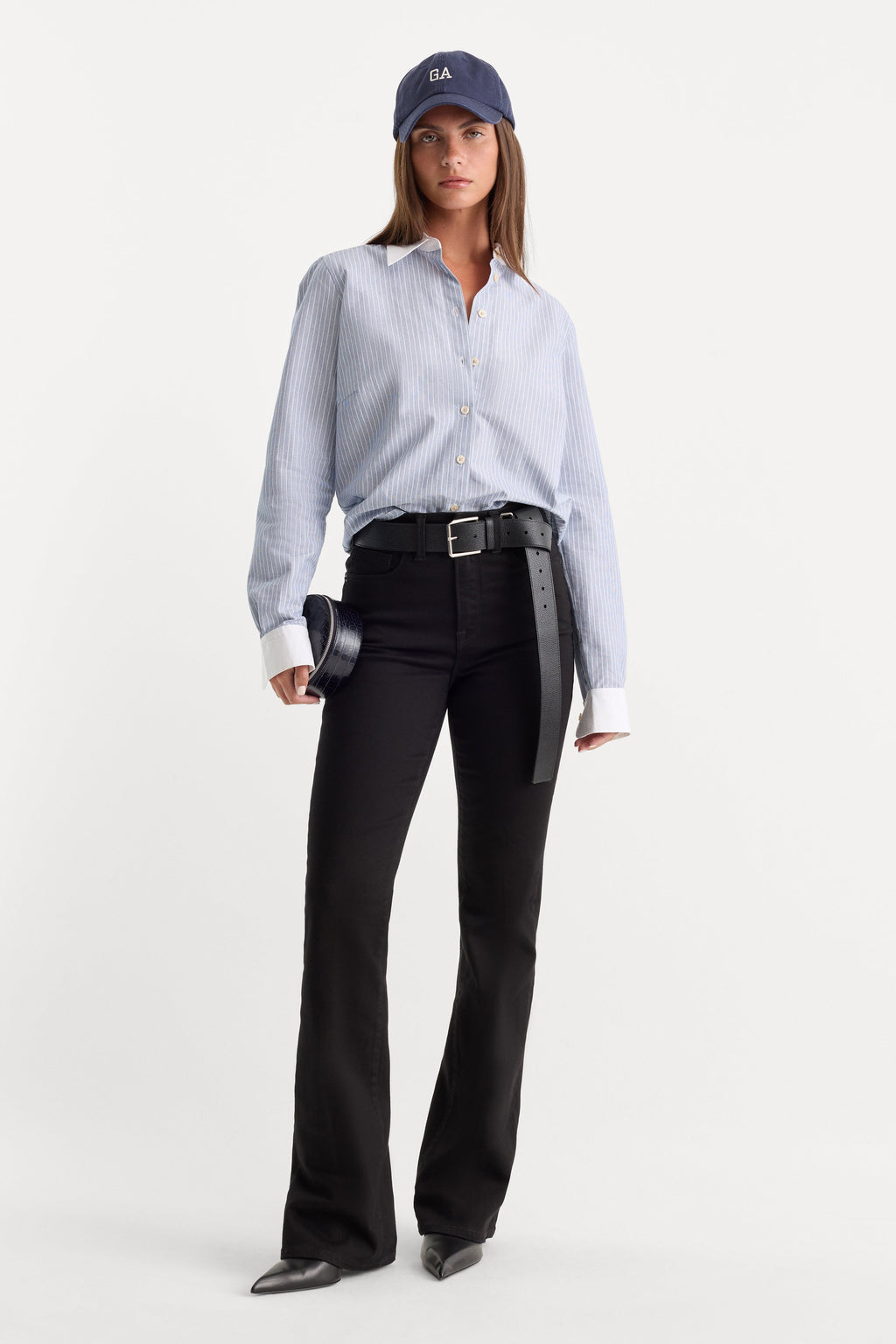 NEVER FADE GOOD CLASSIC SLIM BOOTCUT JEANS BLACK