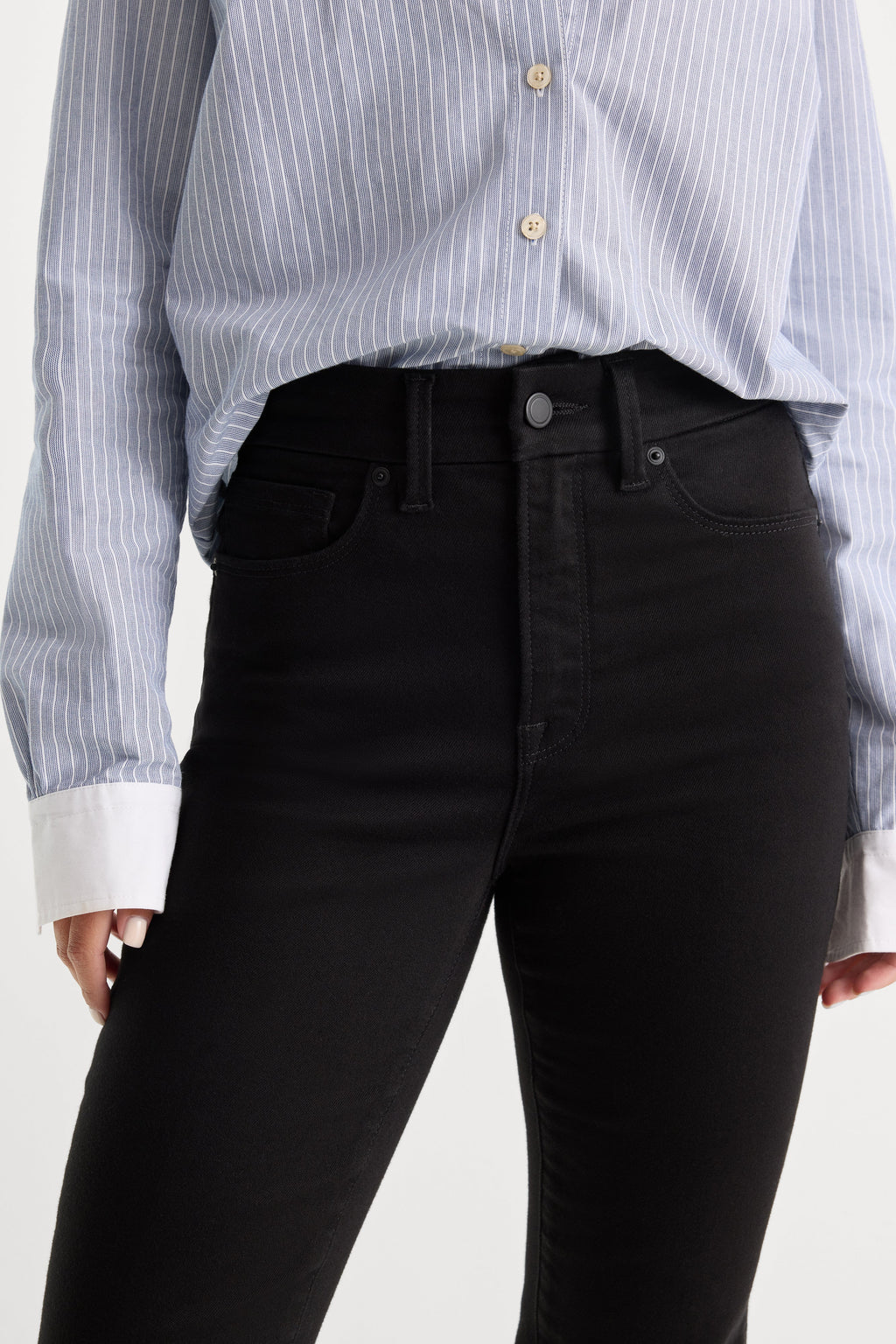 NEVER FADE GOOD CLASSIC SLIM BOOTCUT JEANS BLACK