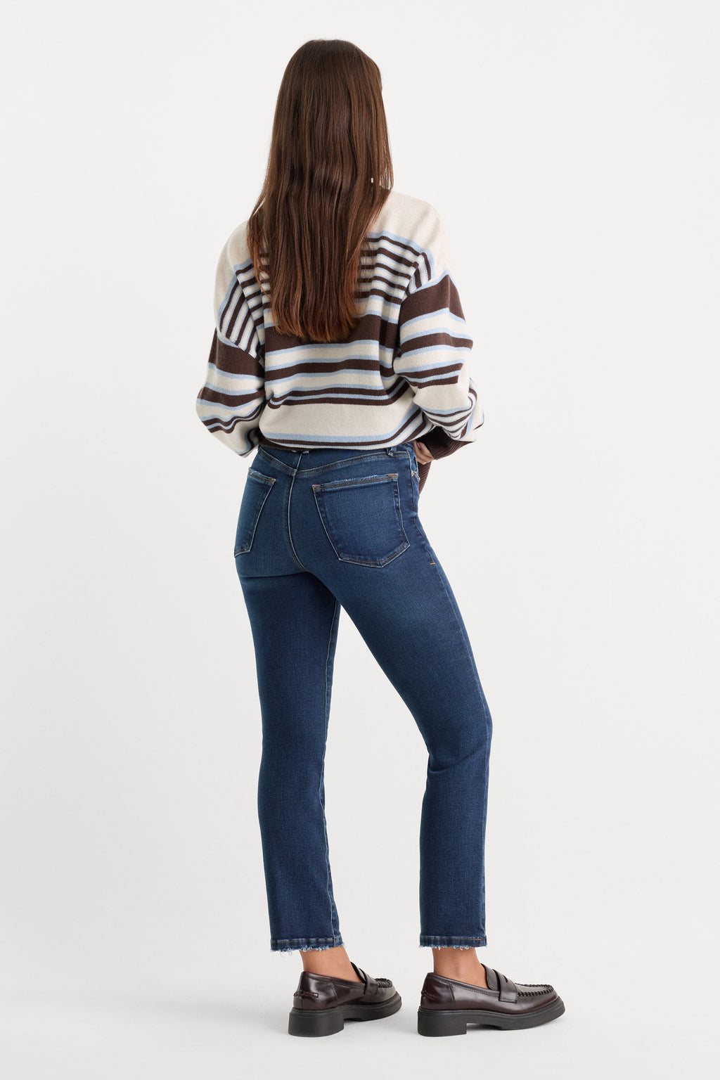 SOFT TECH GOOD LEGS STRAIGHT JEANS INDIGO511