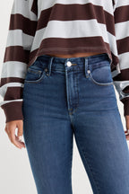 SOFT TECH GOOD LEGS CROPPED MINI BOOT JEANSINDIGO818