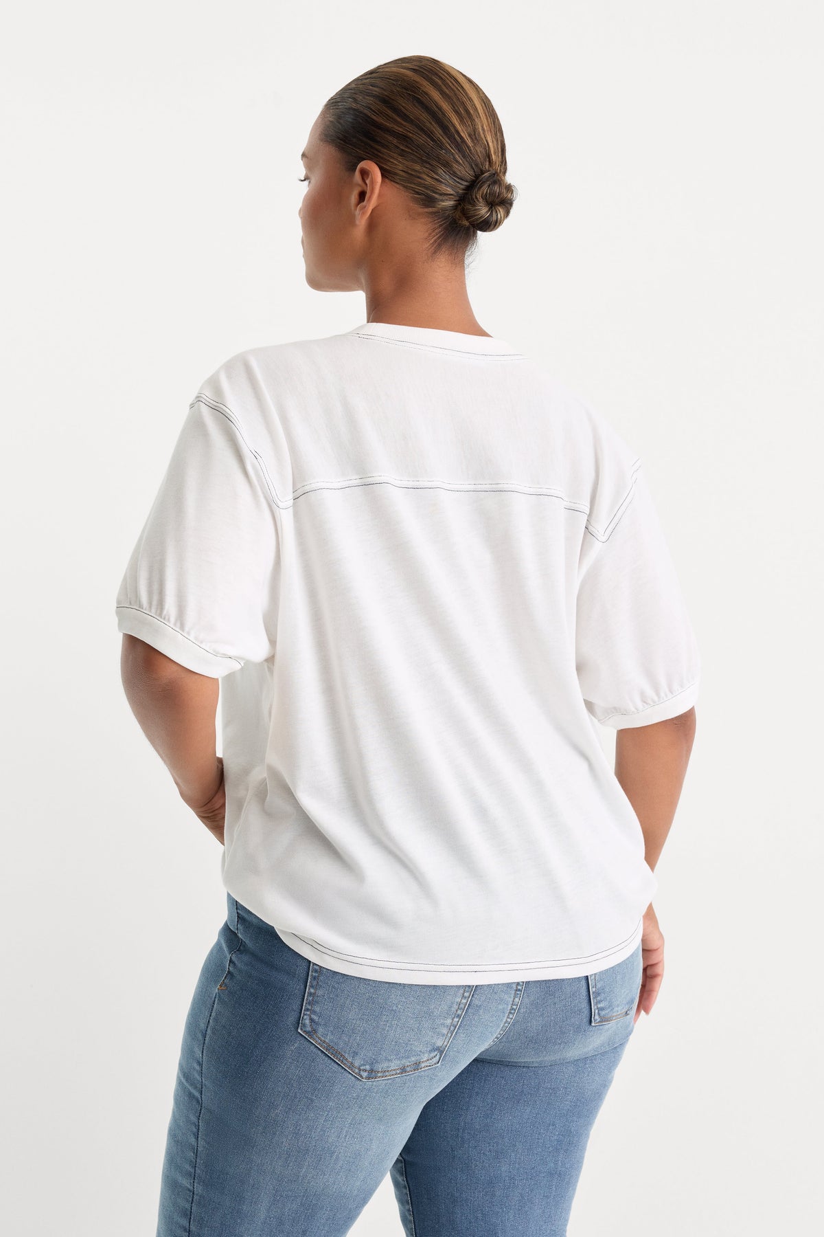 THE GYM TEE CHALK