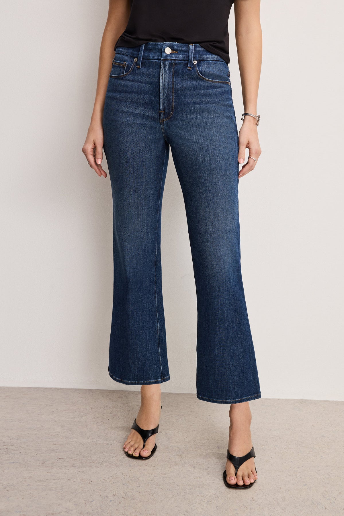 SOFT TECH GOOD LEGS CROPPED MINI BOOT JEANS INDIGO977