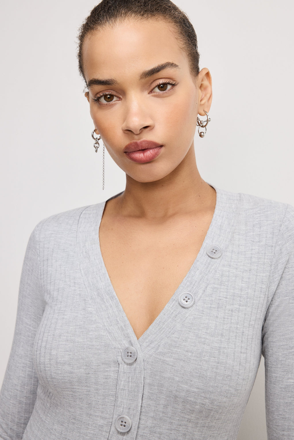 RIBBED HENLEY BODYSUIT HEATHER GREY001