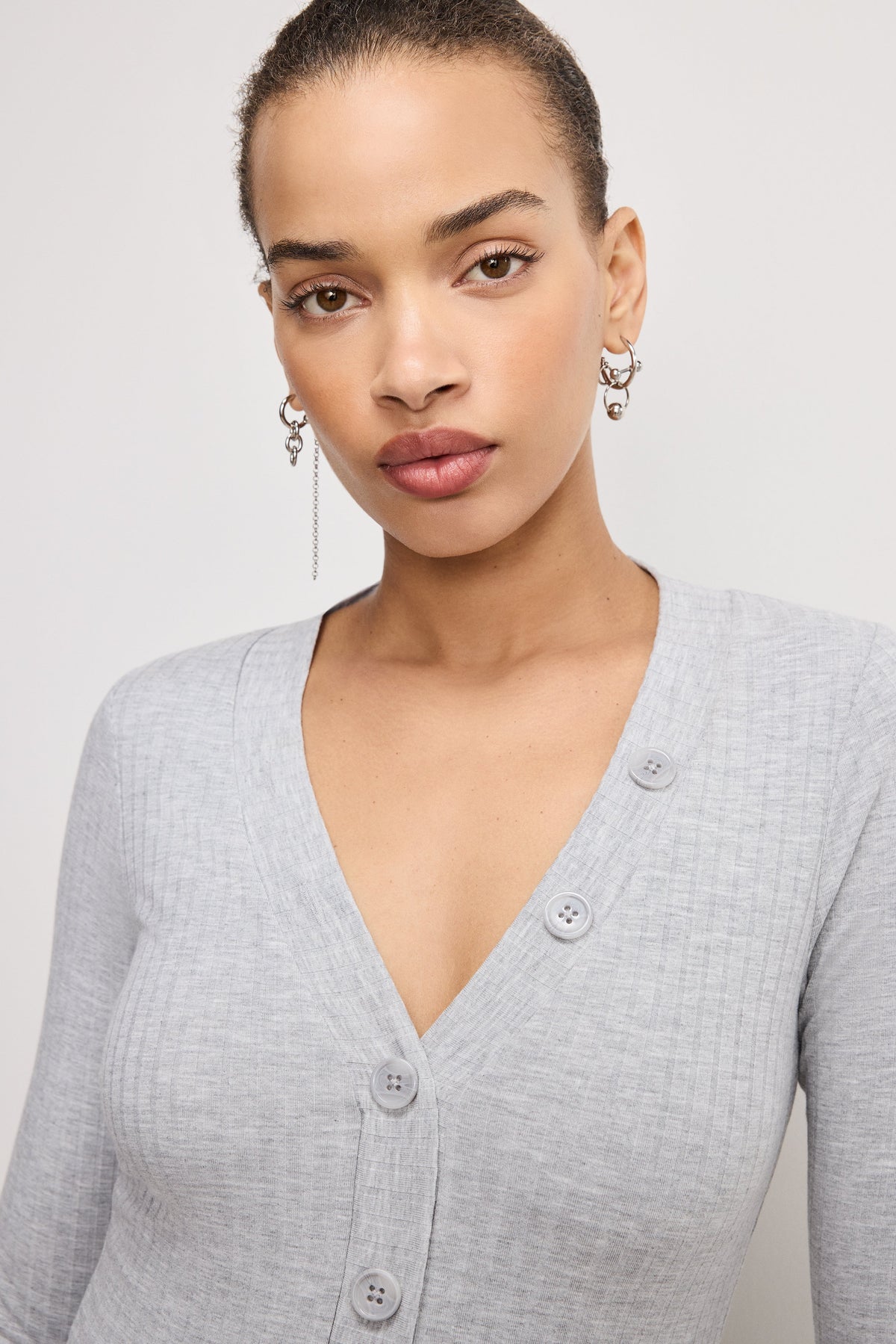 RIBBED HENLEY BODYSUIT HEATHER GREY001