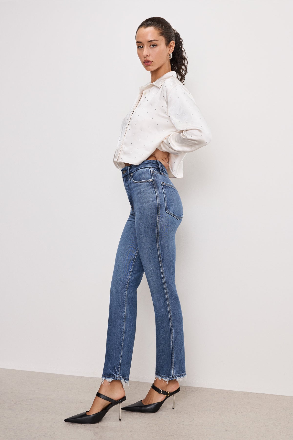 SOFT TECH GOOD CURVE STRAIGHT JEANS INDIGO737
