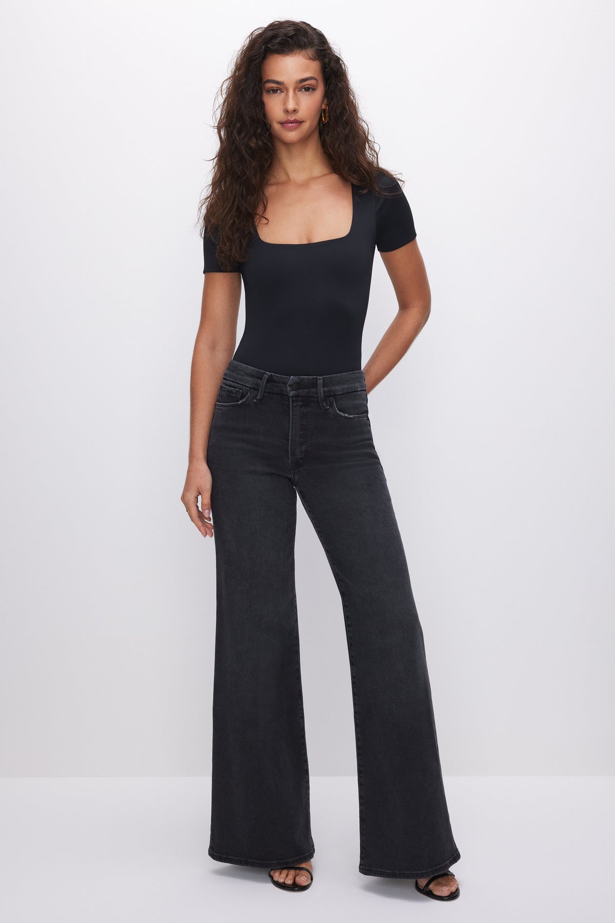 SCULPTING SQUARE NECK BODYSUIT BLACK001