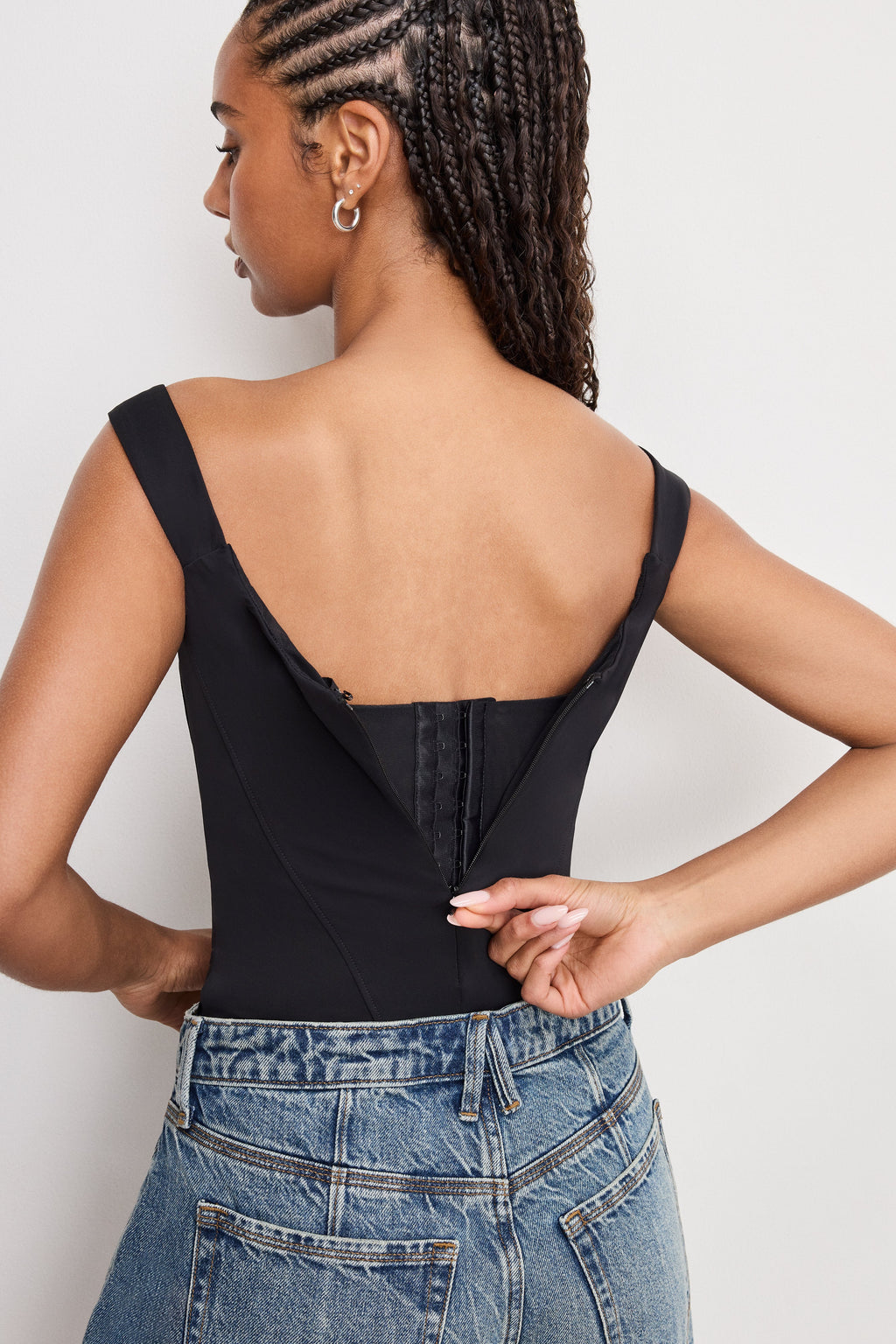SCULPTING CORSET BODYSUIT BLACK001