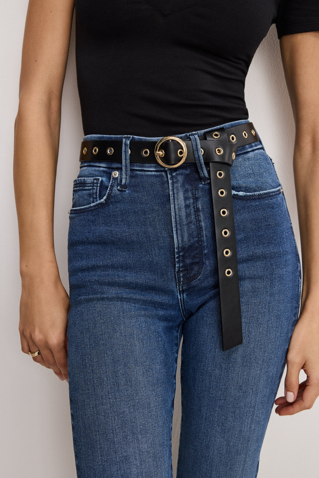SKINNY EYELET BELT BLACK001