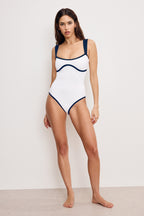 COMPRESSION SWEET HEART ONE PIECE WHITE001
