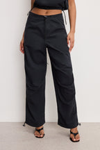 TWILL PARACHUTE PANTS BLACK001