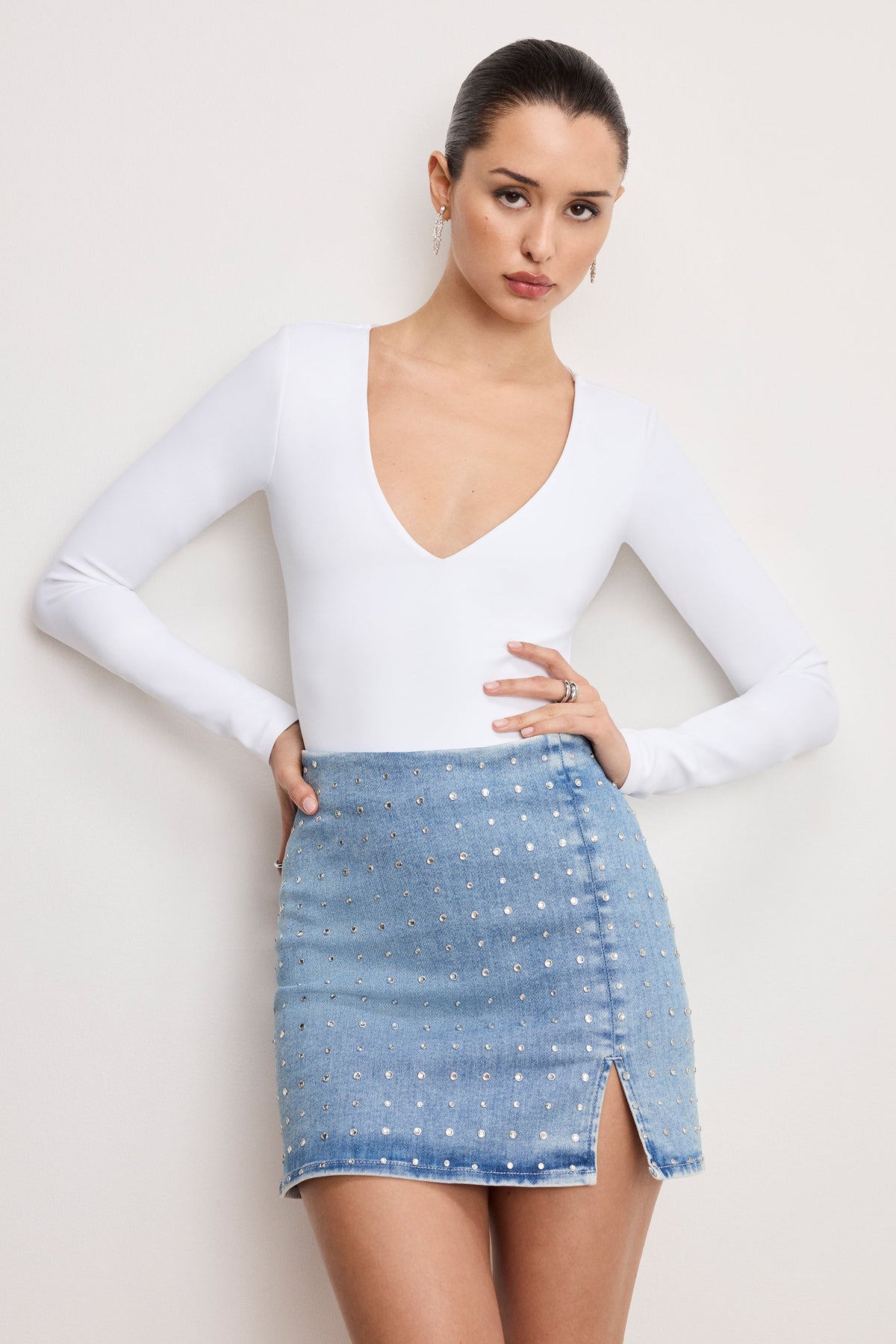 DOLLY SCULPTING BODYSUIT WHITE001